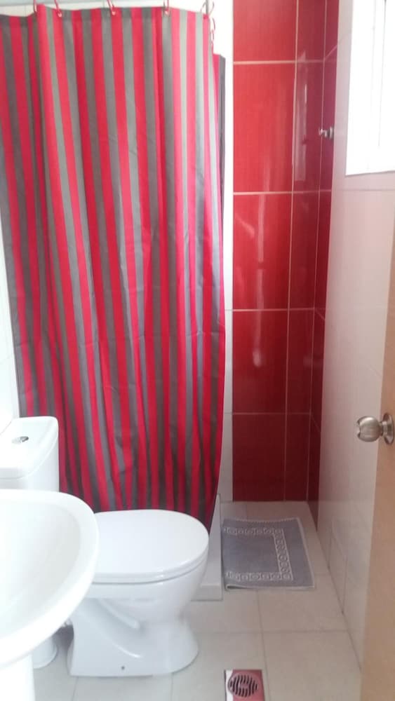 Paritsa Hotel 27/30