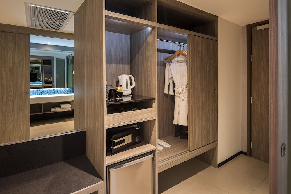 Grand 5 Hotel Plaza Sukhumvit Bangkok 7/63