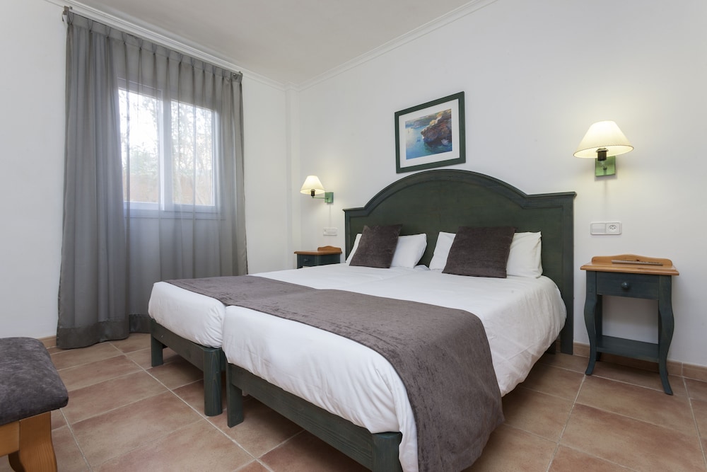Insotel Cala Mandia Resort Spa 20/71