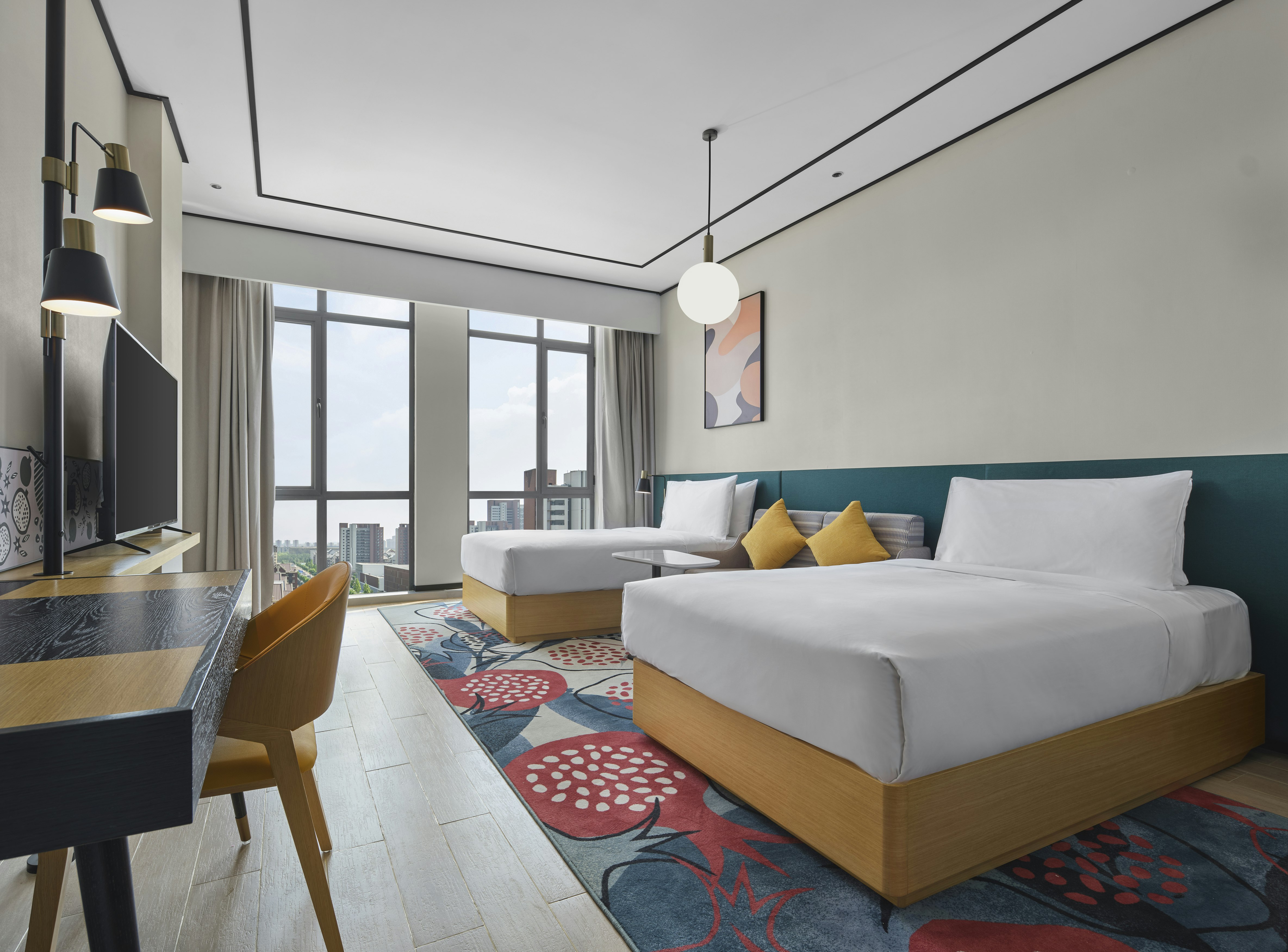 GUEST ROOM, TWIN BEDS, HIGH FLOOR
