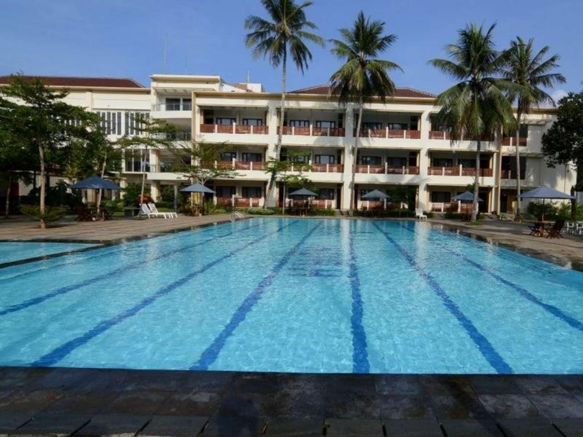 Pantai Indah Resort Hotel Timur 31/47