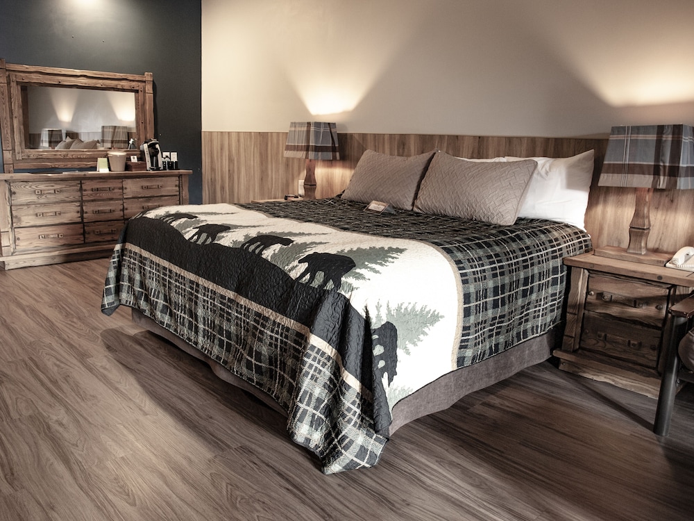 Glacier House Resort 23/36
