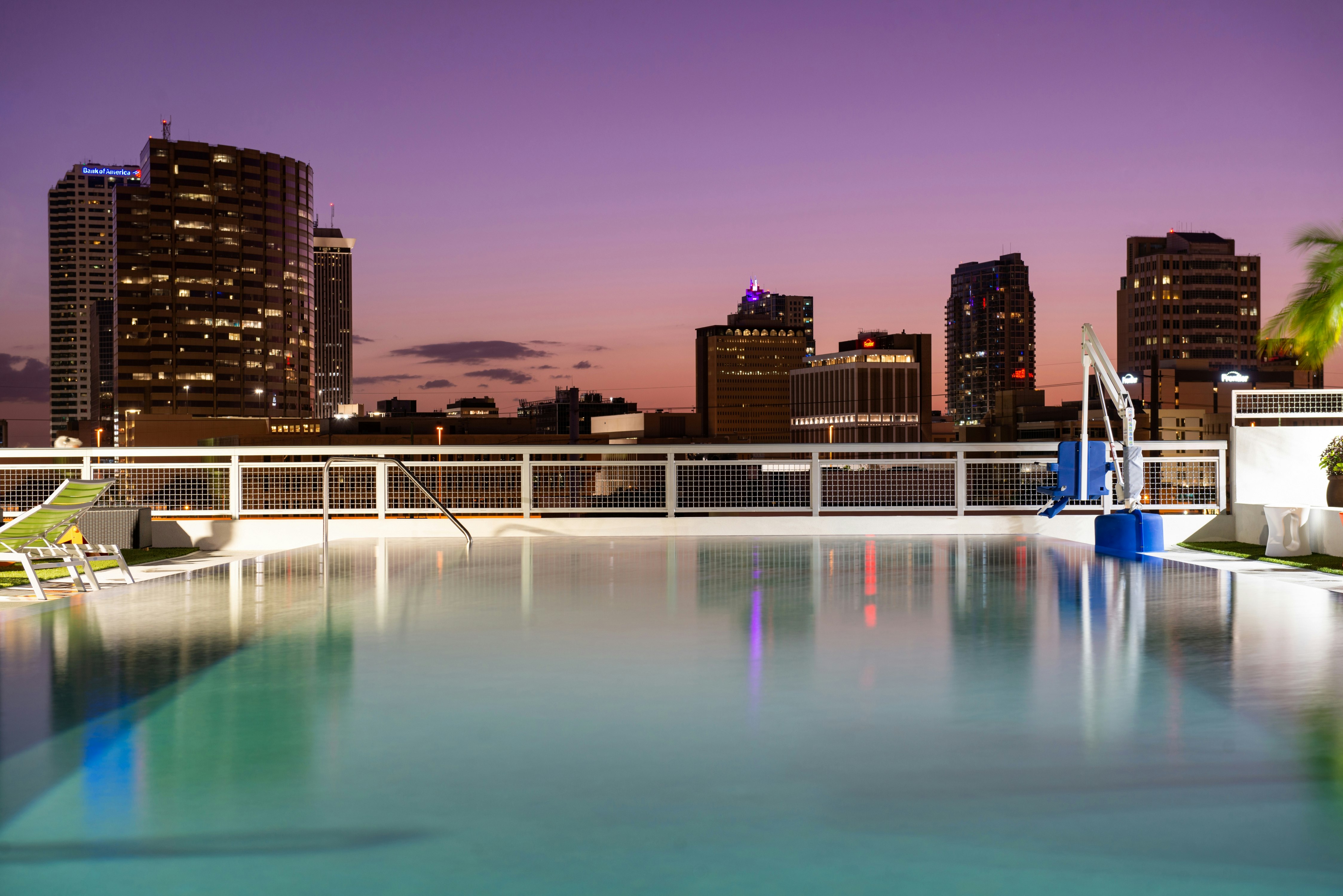 Home2 Suites By Hilton Tampa Downtown Channel District 8/73