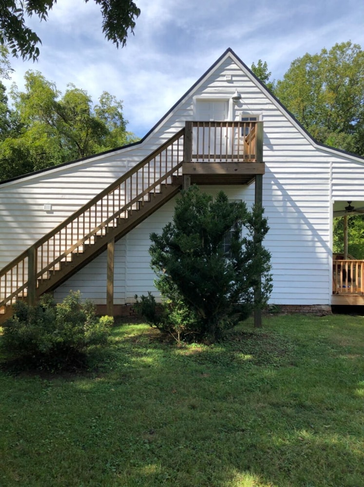 Oak Grove Bed and Breakfast 43/50