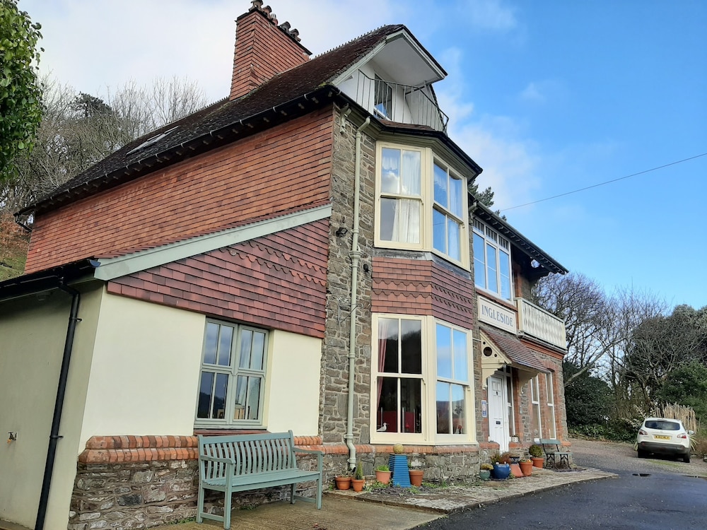 Ingleside Guest House 35/49