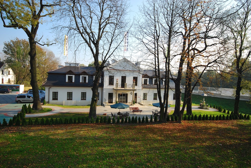 Dwor Kosciuszko 29/30