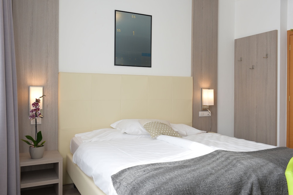 Hotel Venezia 36/68