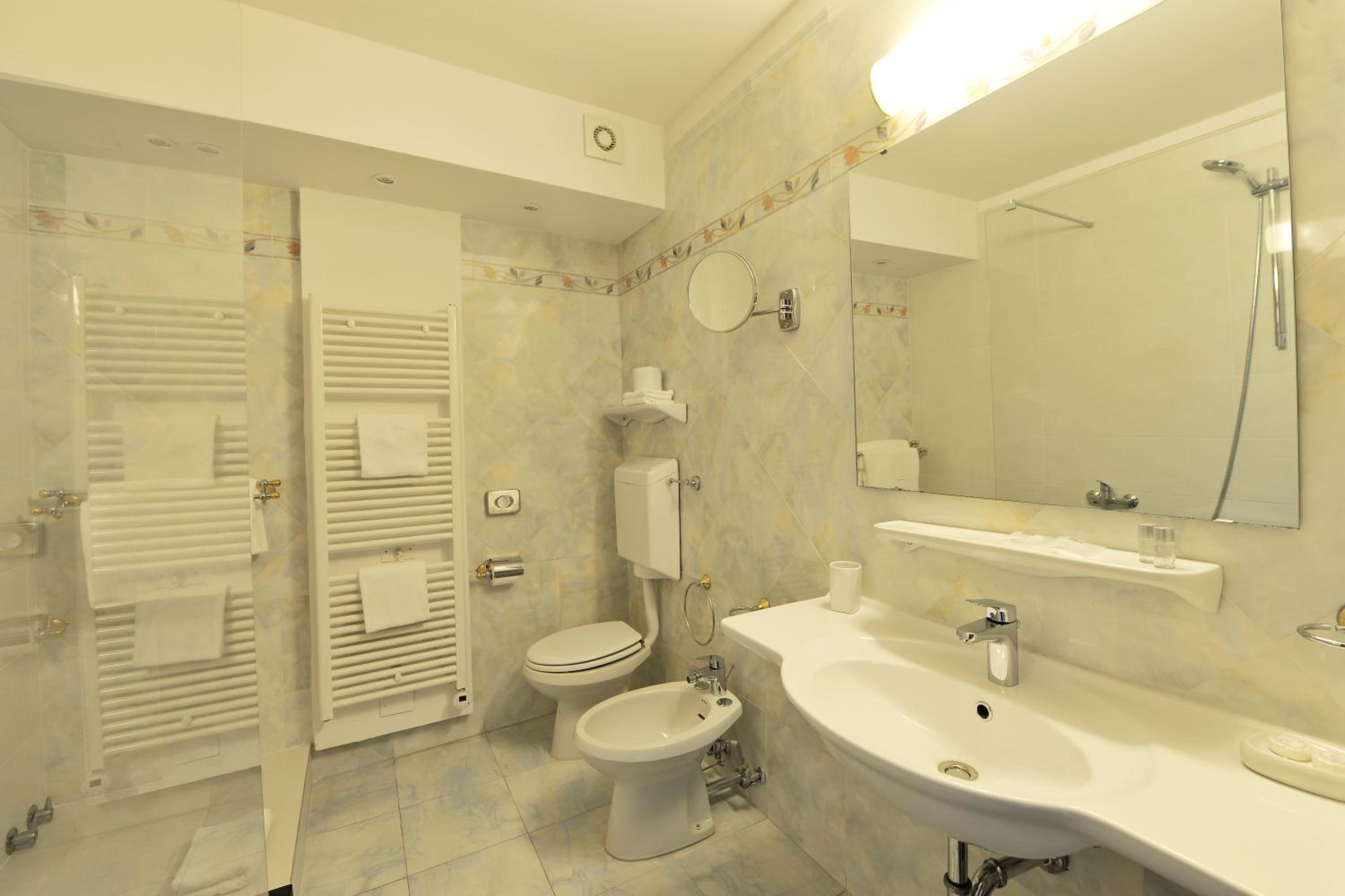 Ripagrande Hotel 50/51