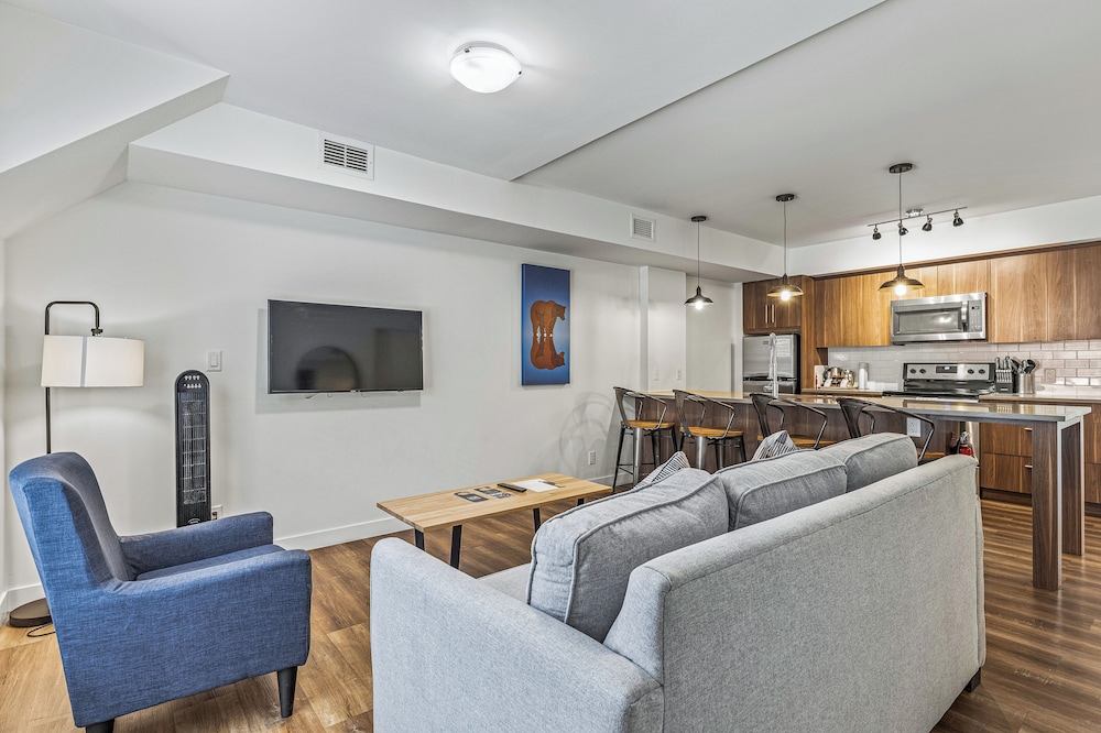 Basecamp Resorts Canmore 31/50