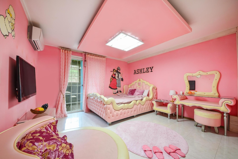 Gapyeong Ashley Pension 30/48