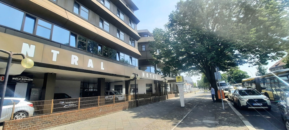Central-Hotel Tegel 40/50