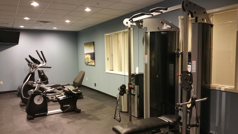 Best Western Plus Boardman Inn & Suites 19/29