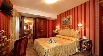 Hotel Lux 15/43