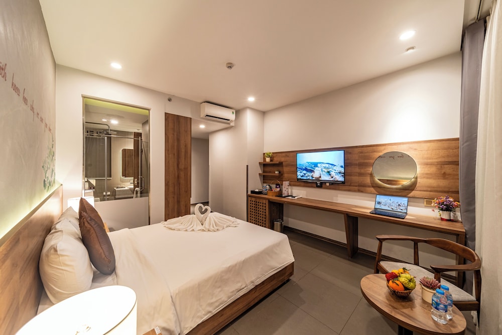 Thanh Long Hotel Ho Chi Minh 18/38
