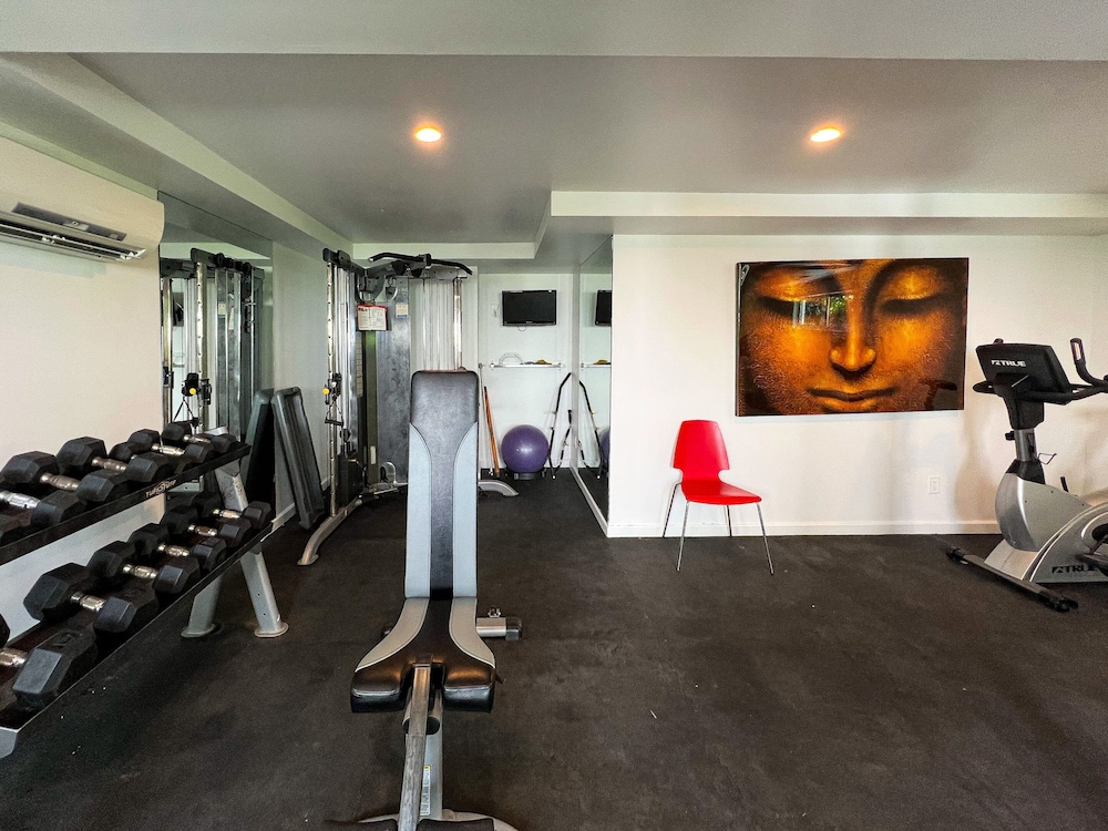 Royal Palms Resort And Spa A North Beach Village Resort Hotel 57/80
