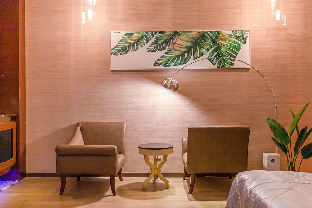 Vogue Boutigue Motel 47/64