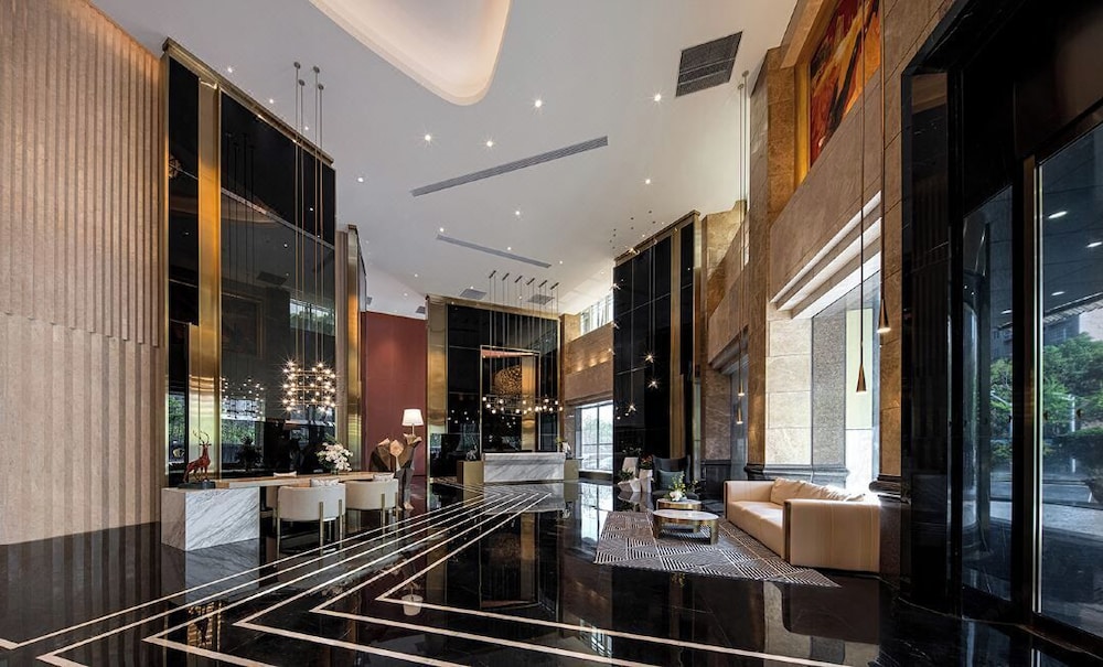 Ramada Wuxi 6/33