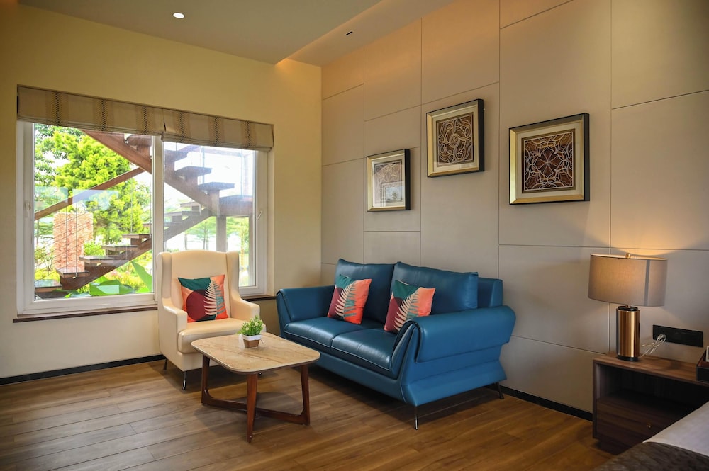Mastiff Select Riveria Resort, Igatpuri Road, Nashik 40/61