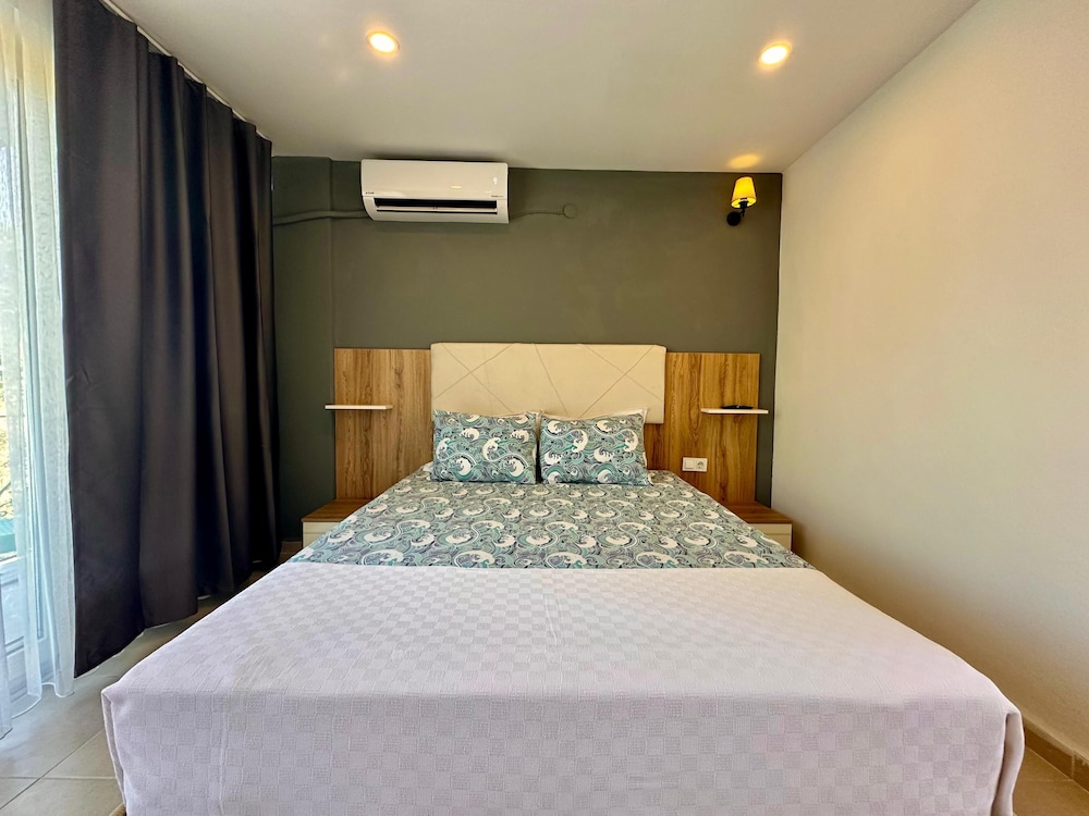 Adasu Otel Marmara Adasi 11/50