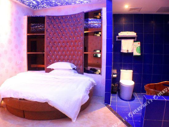 Xinrenren Motel (Shanghai Pengpu Xincun Station Branch) 18/39