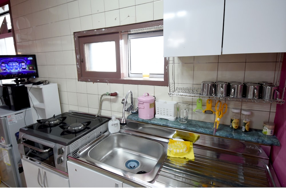 Photo Park Guesthouse 49/50