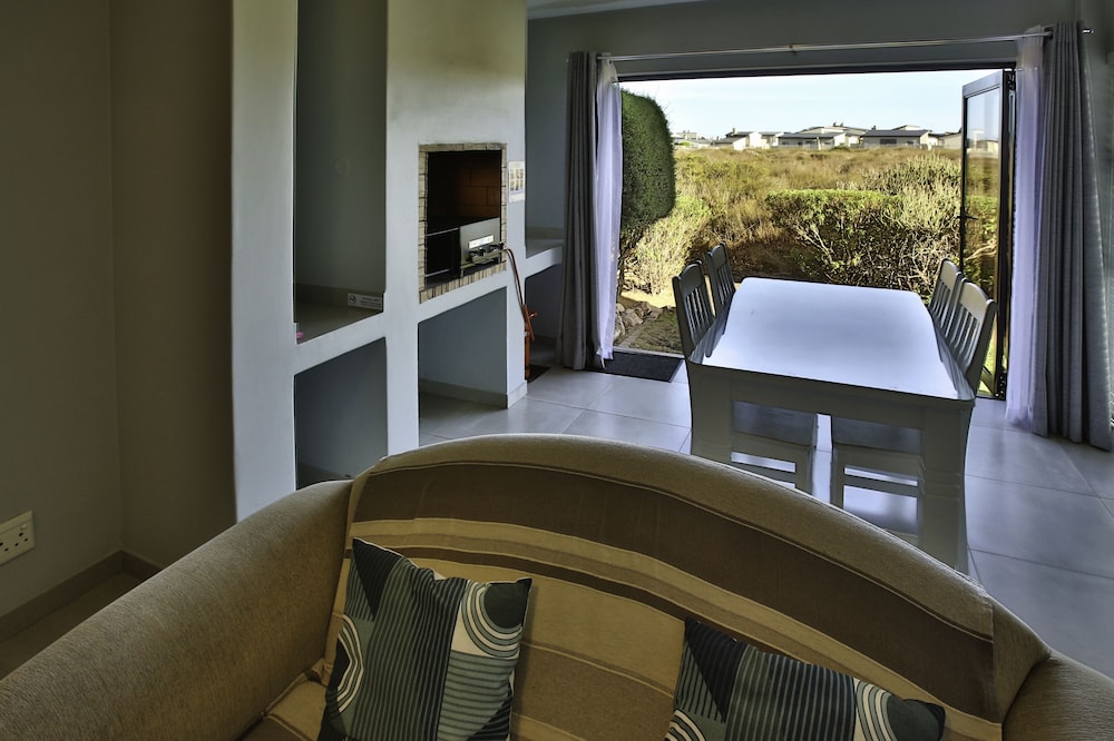 4 Bella Casa Self Catering 33/50