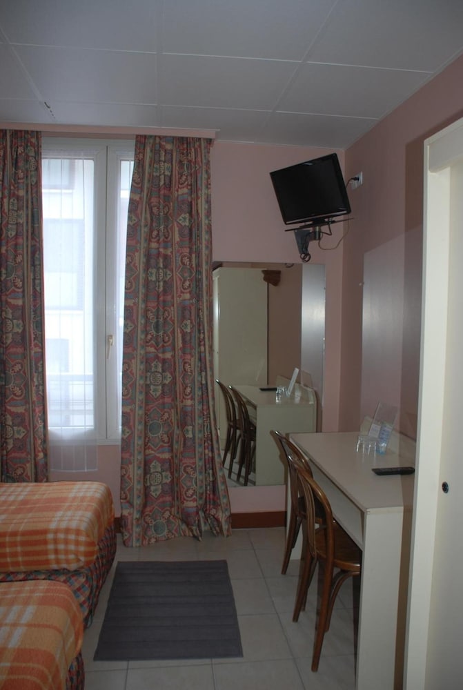 RESIDENCE DE LA TOUR 31/53