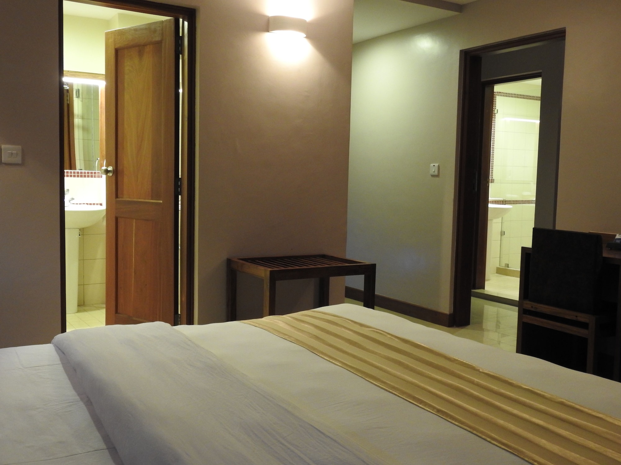 غرفة بريميير بسرير مزدوج، The Venus Premier Hotel 5/10
