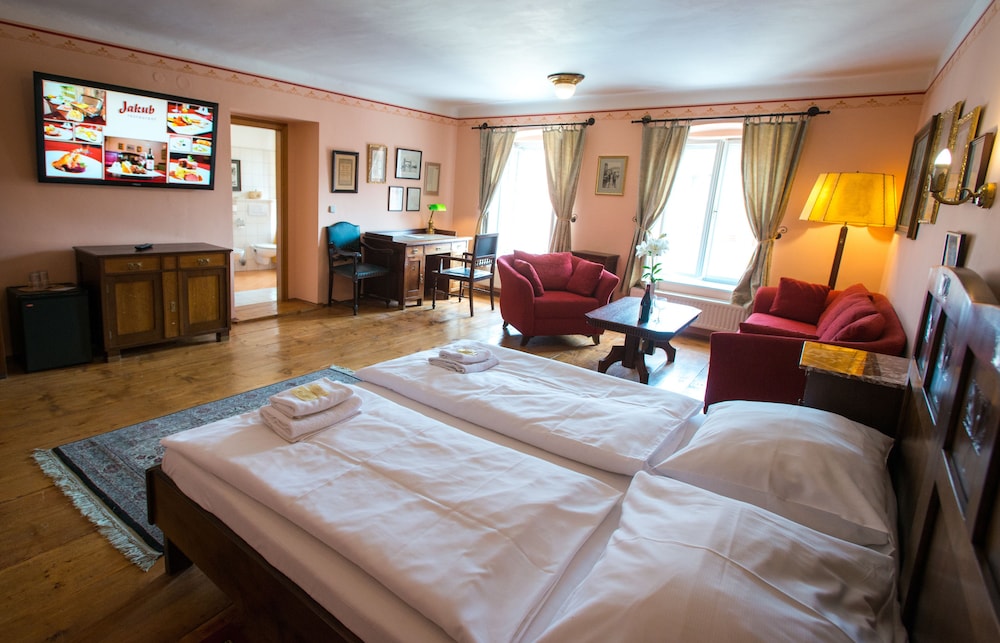 Hotel Leonardo 24/50