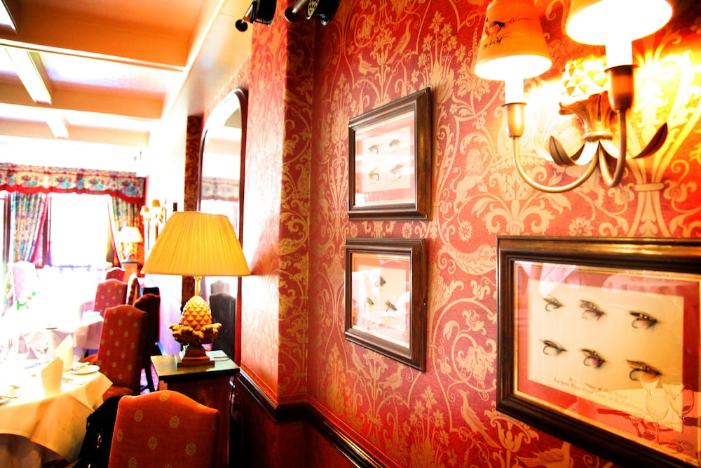 Burts Hotel 28/41