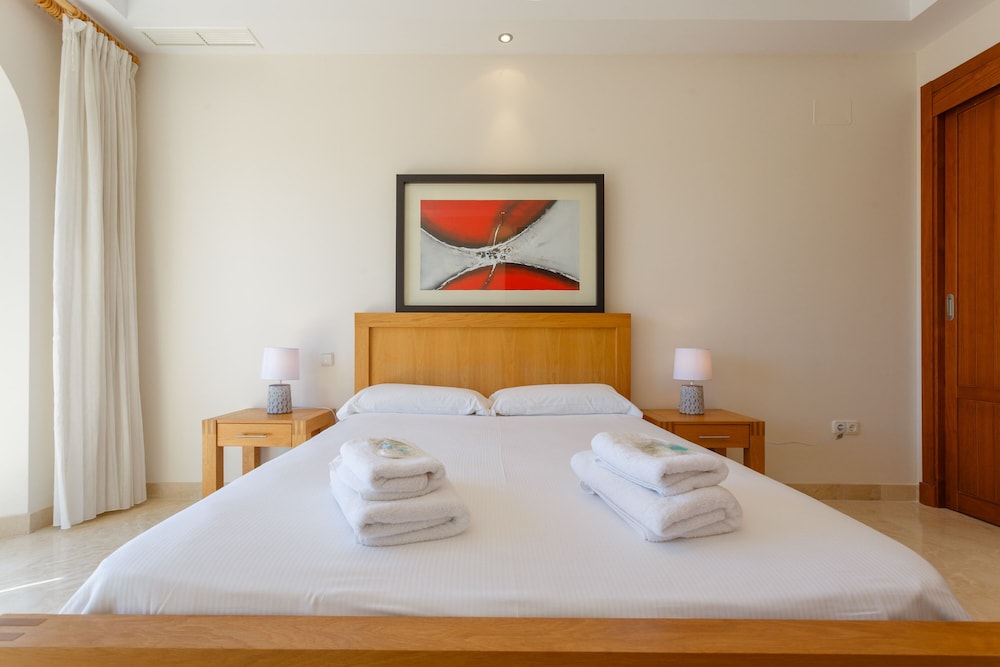 HOTEL ARCOS GARDENS GOLF CLUB & COUNTRY ESTATE 13/50