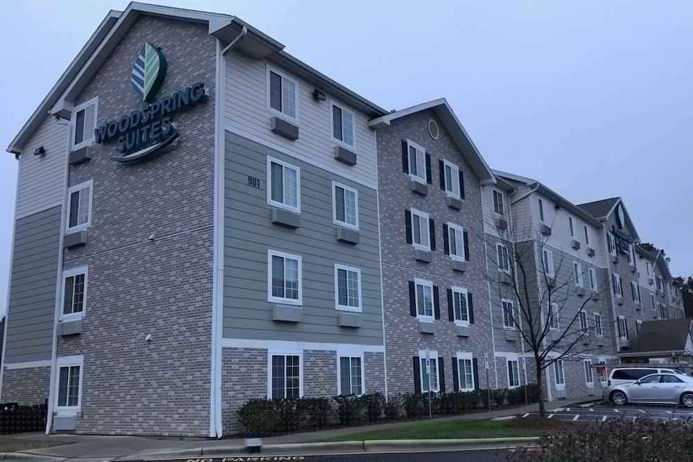 WoodSpring Suites Raleigh Apex 5/38