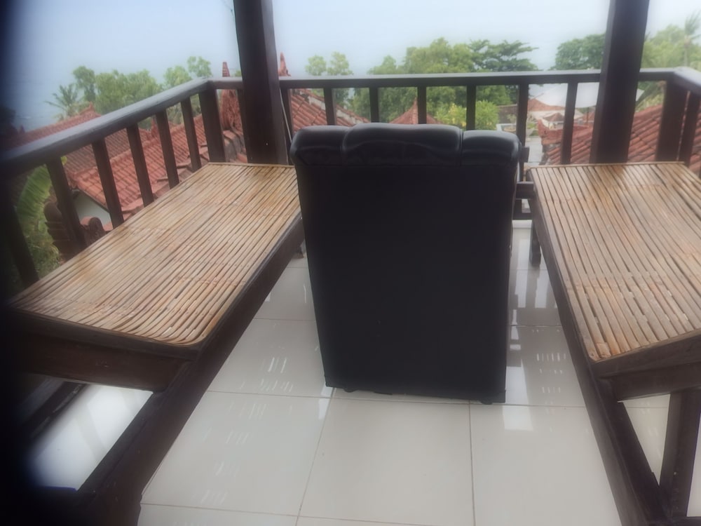 Bukit Indah Home Stay 35/50