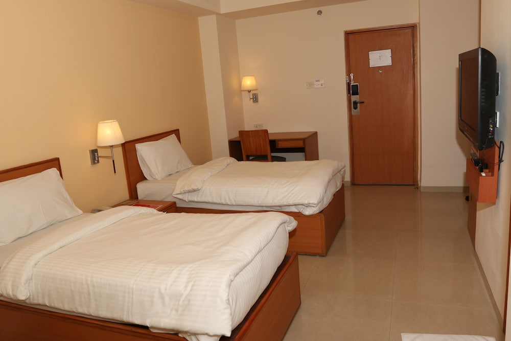 Ginger Hotel Thane 14/45