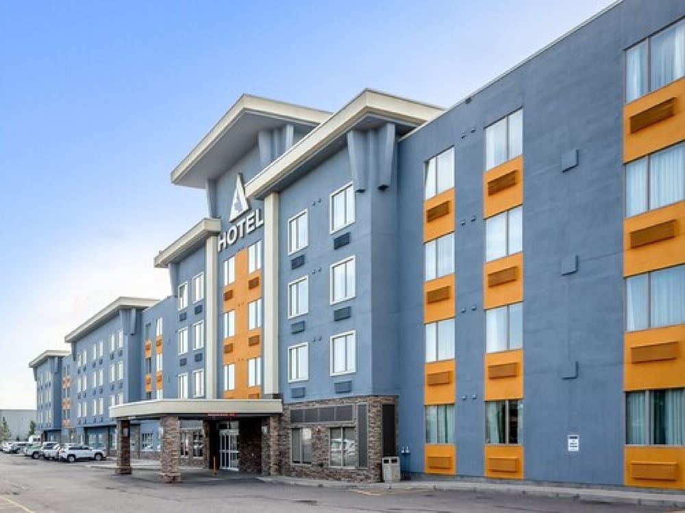 Acclaim Hotel By Clique 54/62