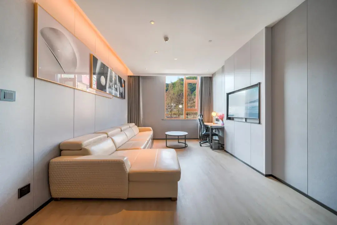 Microtel by Wyndham Huangshan Tangkou 26/43
