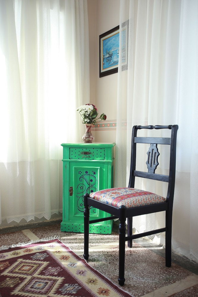 Tunc Otel 9/50