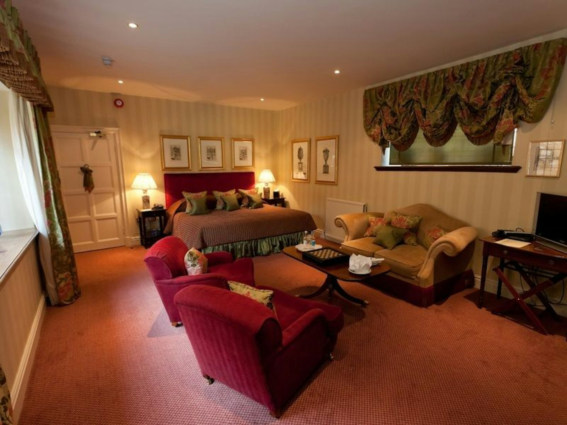 Buckland Manor 23/42