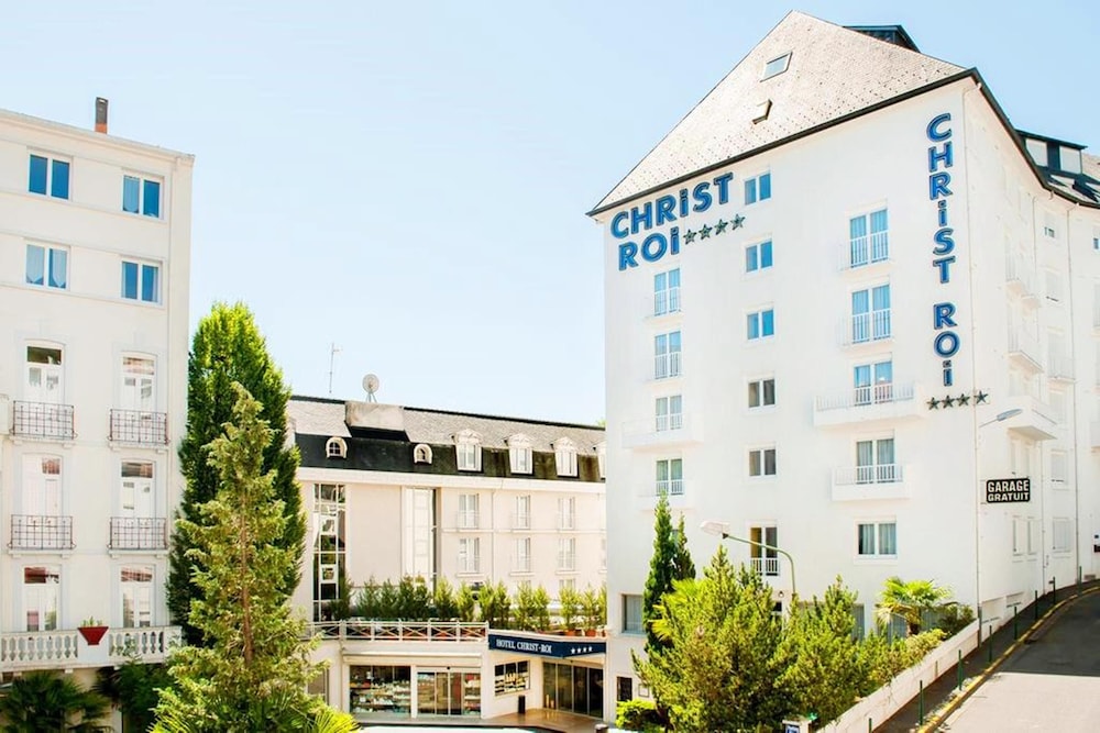 Hotel Christ Roi 1/64