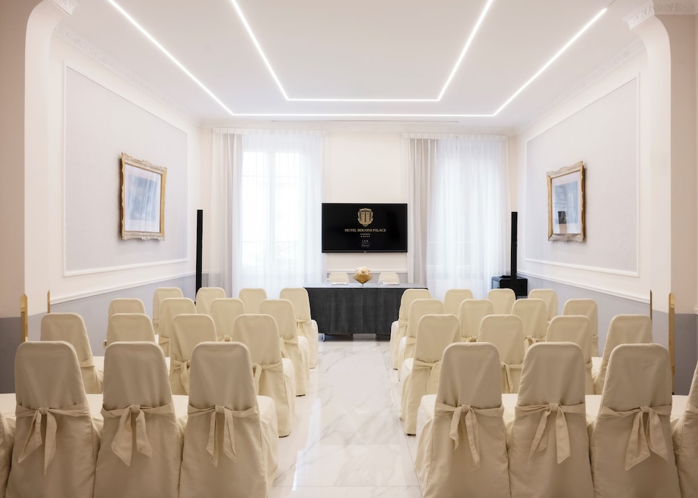 Bernini Palace Hotel 67/77