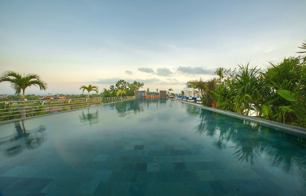 De Vins Sky Hotel Seminyak 44/70