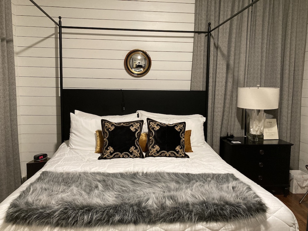 Coppersmith Inn Bed and Breakfast 15/50