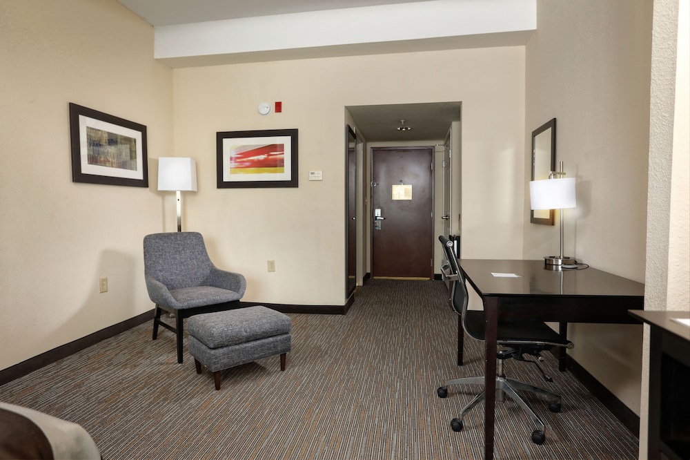 Wingate By Wyndham Savannah Pooler 18/30