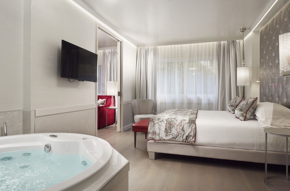 Ponte Vecchio Suites & Spa 24/49