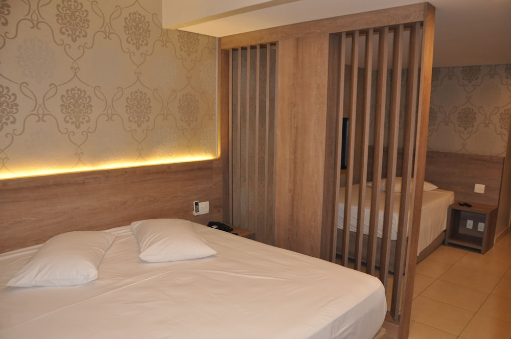 Super, Luxury, Quadruple, Twin Beds