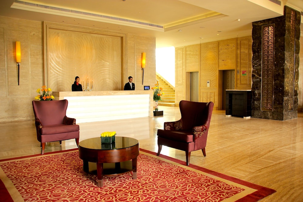 The Pllazio Hotel 8/50