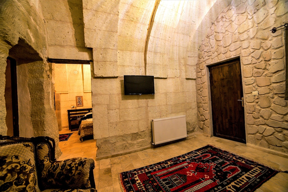 Cappadocia Caves Hotel 40/50