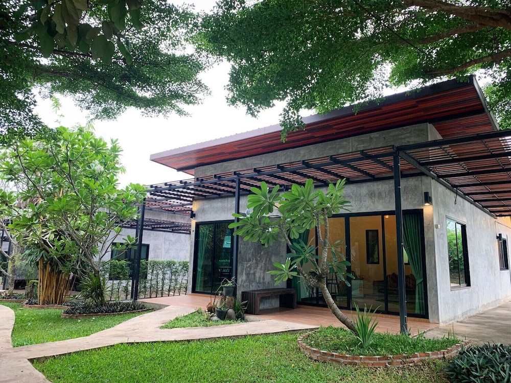 Baansuan Leelawadee Resort Nan 4/70