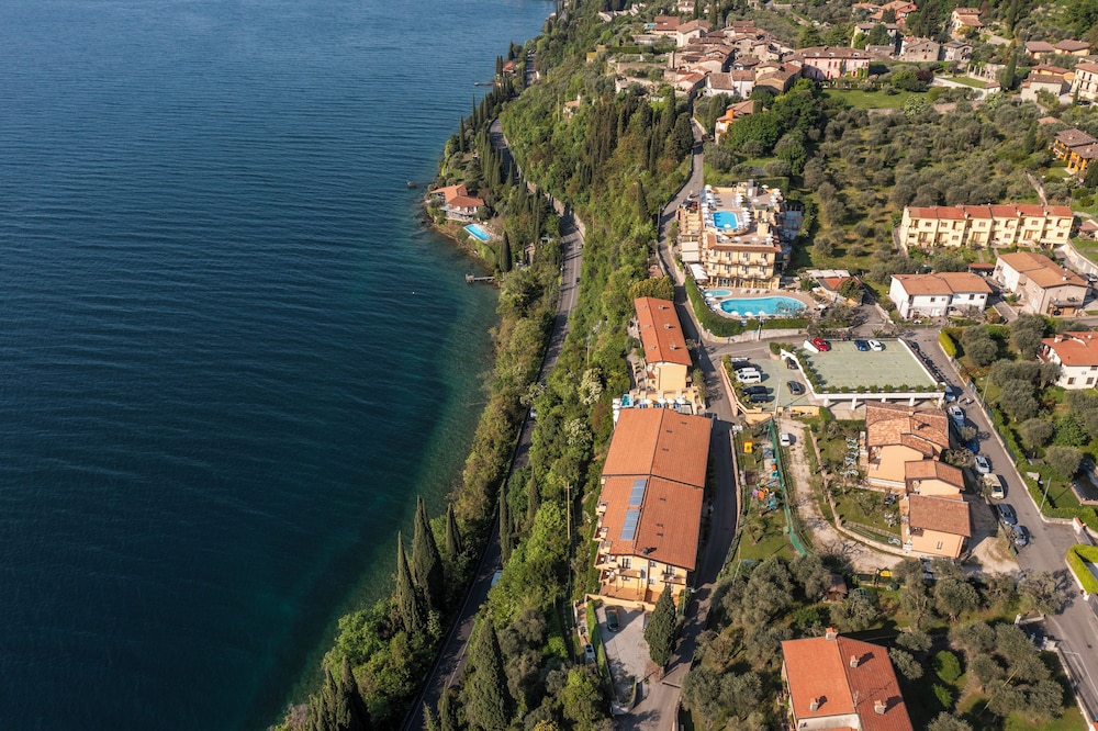 Hotel Piccolo Paradiso 54/61