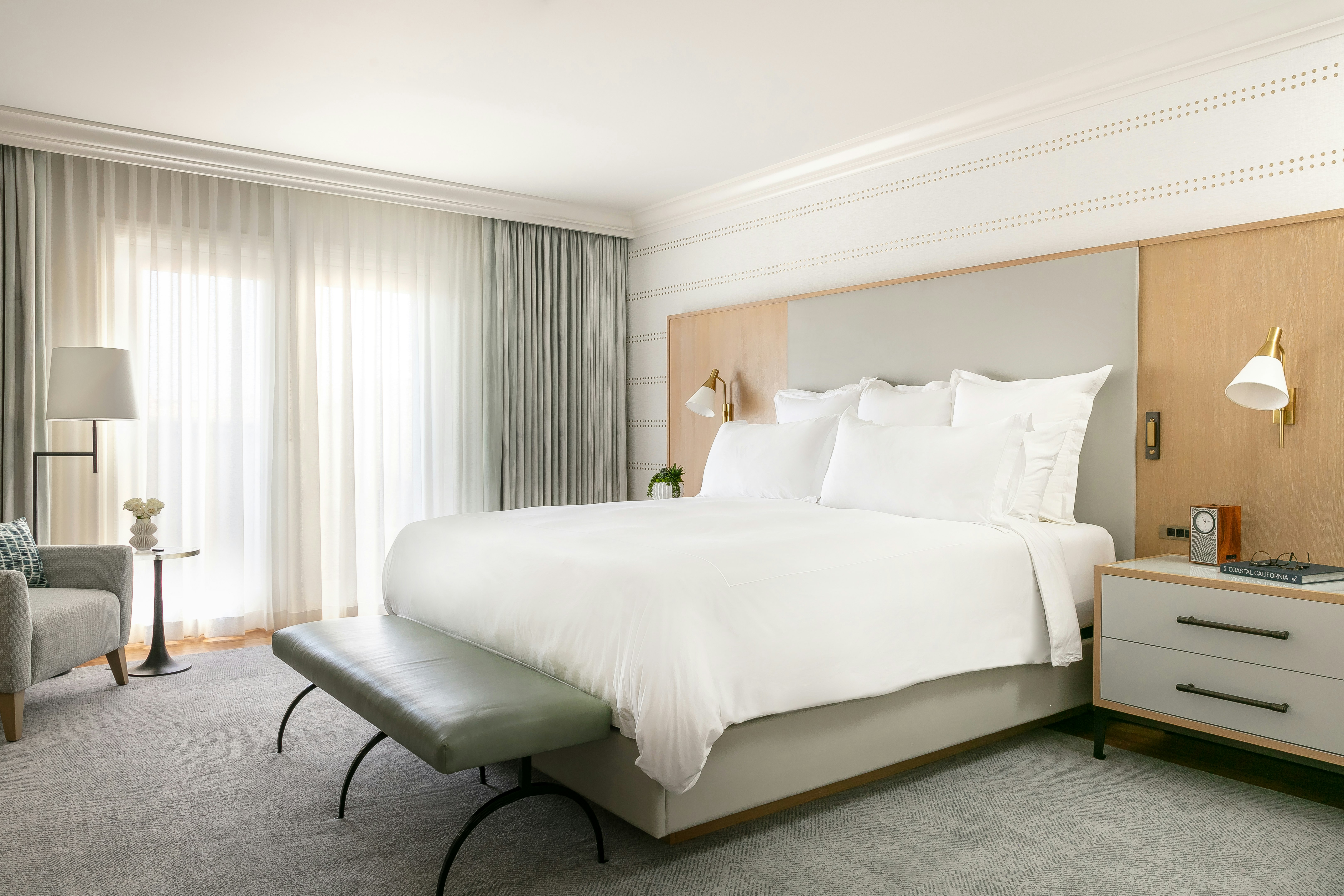 Grand, Ocean, Suite, King Bed